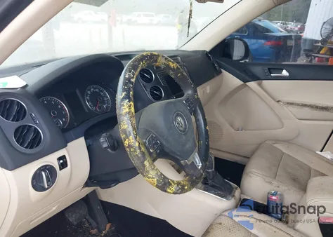 2016 Volkswagen Tiguan R-Line/S/Se/Sel из США, поврежденный, VIN WVGBV7AX2GW583088